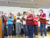 Der Chor "Vocal Harmonies" mit Chorleiter Michael Binder